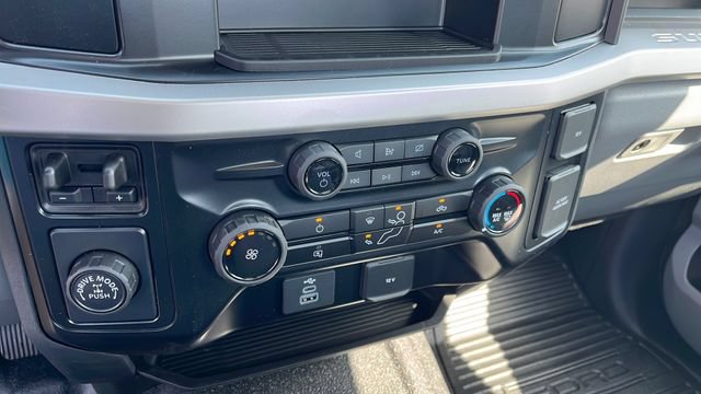 New 2024 Ford F350 XL w/ 360-Degree Camera Package RWD image 20