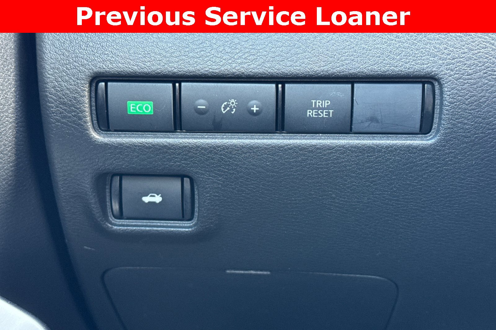 Certified 2025 Nissan Sentra SR image 30