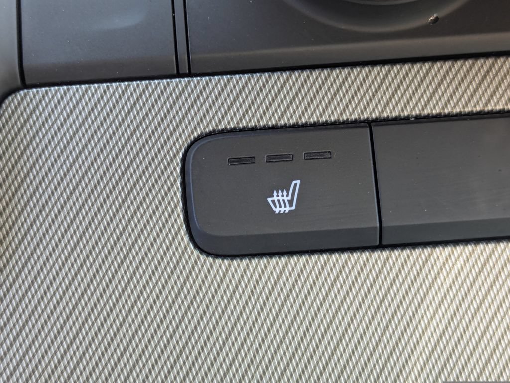 Used 2024 Hyundai Palisade SEL FWD image 22