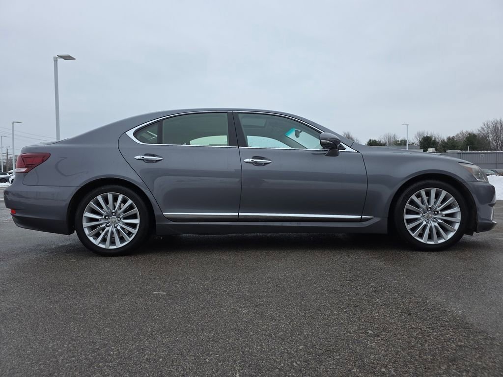 Used 2014 Lexus LS 460 AWD image 9