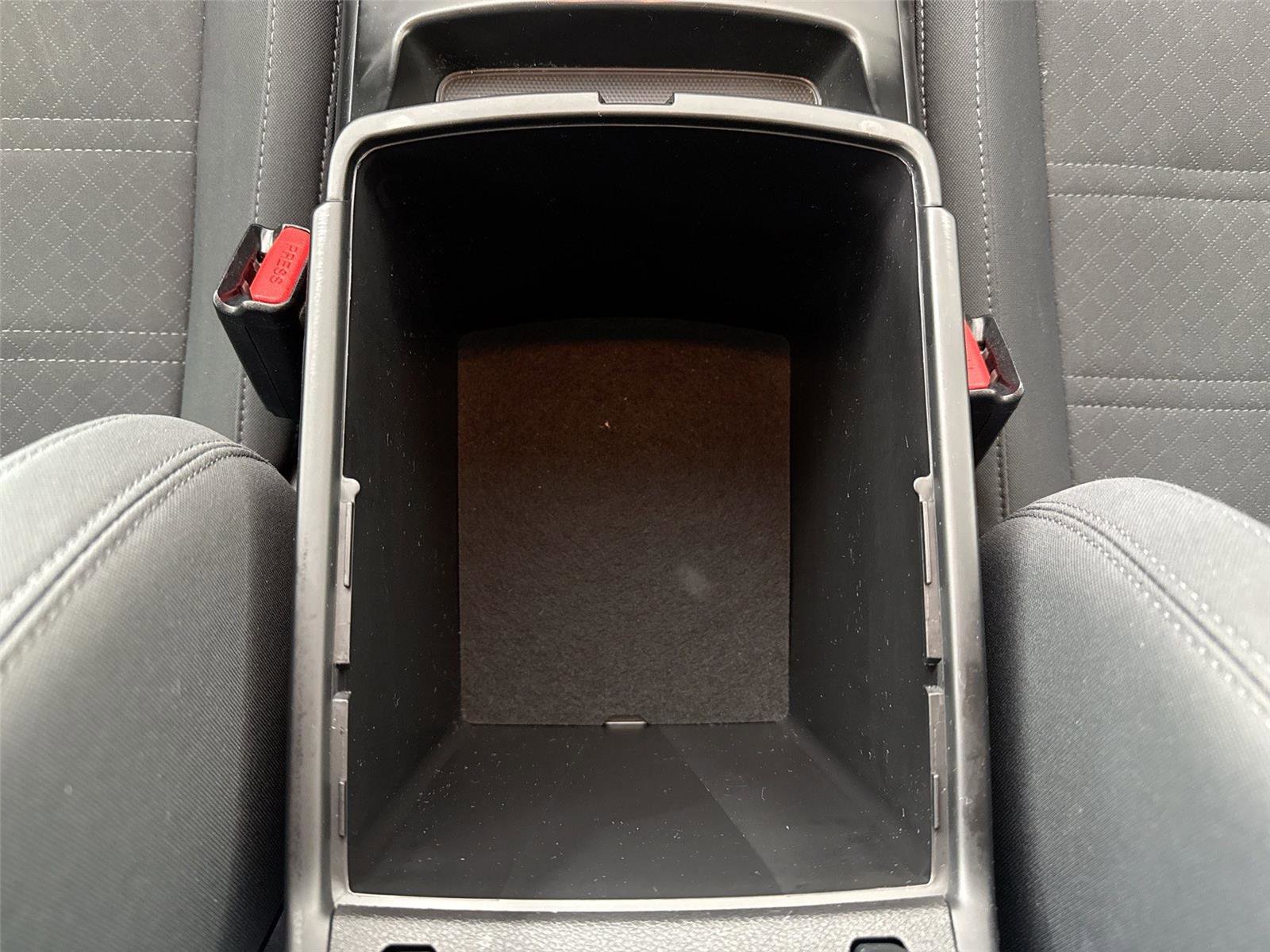 Used 2019 Kia Sorento L image 35