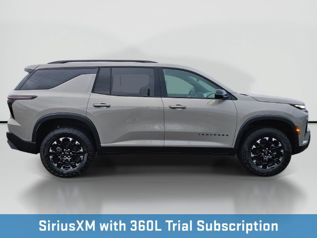 New 2027 Chevrolet Traverse Z71 w/ Enhanced Driving Package AWD/4WD image 6