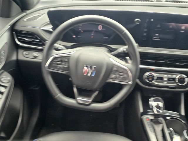 Used 2024 Buick Envista Sport Touring FWD image 16