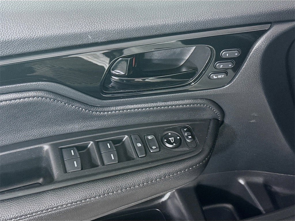 Used 2022 Honda Odyssey Touring image 25