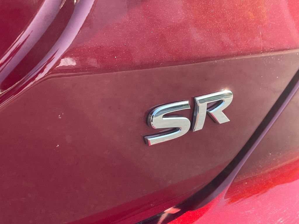 Used 2023 Nissan Kicks SR w/ SR Premium Package FWD image 9