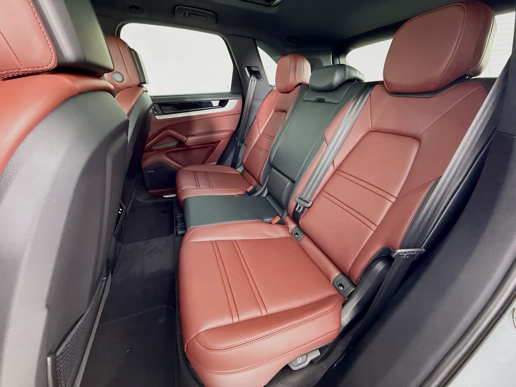 New 2026 Porsche Cayenne S AWD/4WD image 25