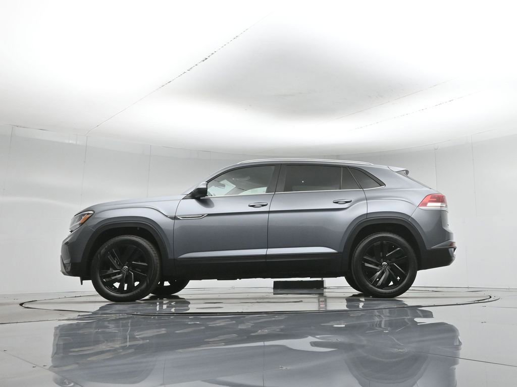 Used 2023 Volkswagen Atlas Cross Sport SE w/ Panoramic Sunroof Package image 50
