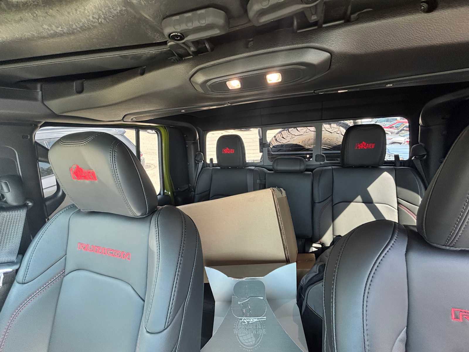 New 2025 Jeep Gladiator Rubicon image 18