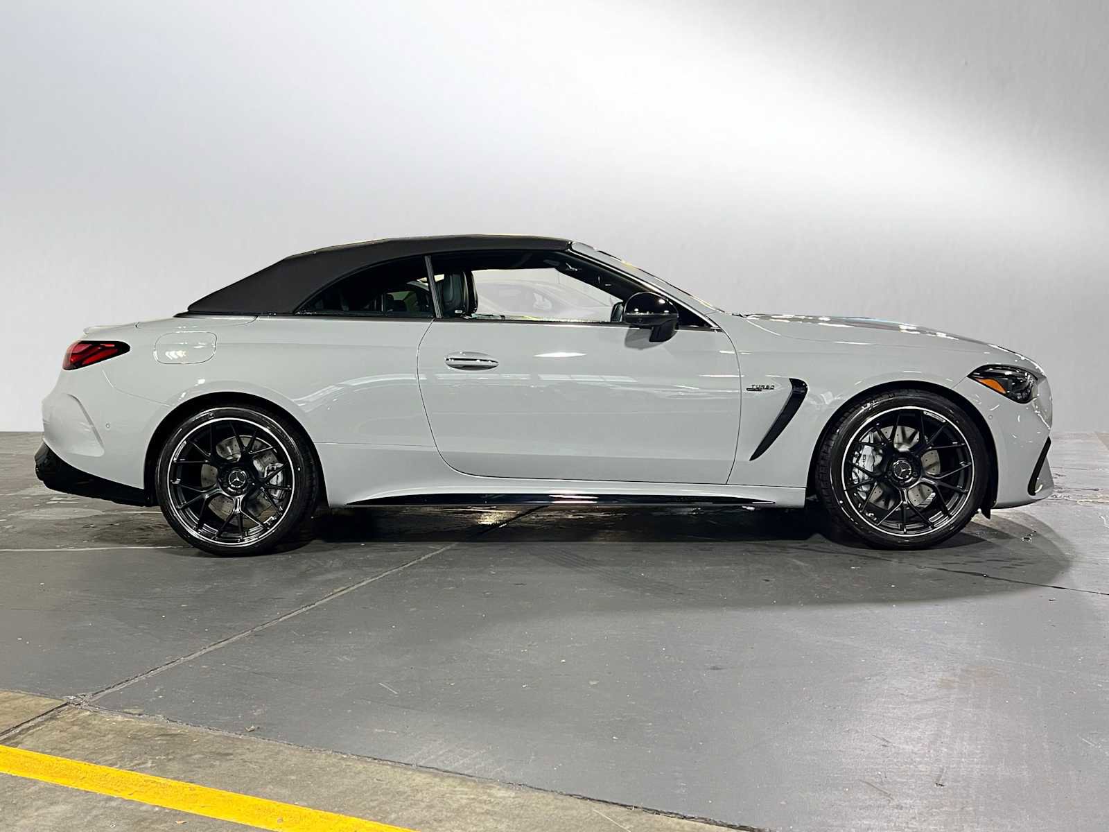New 2026 Mercedes-Benz CLE 53 AMG 4MATIC Cabriolet image 2