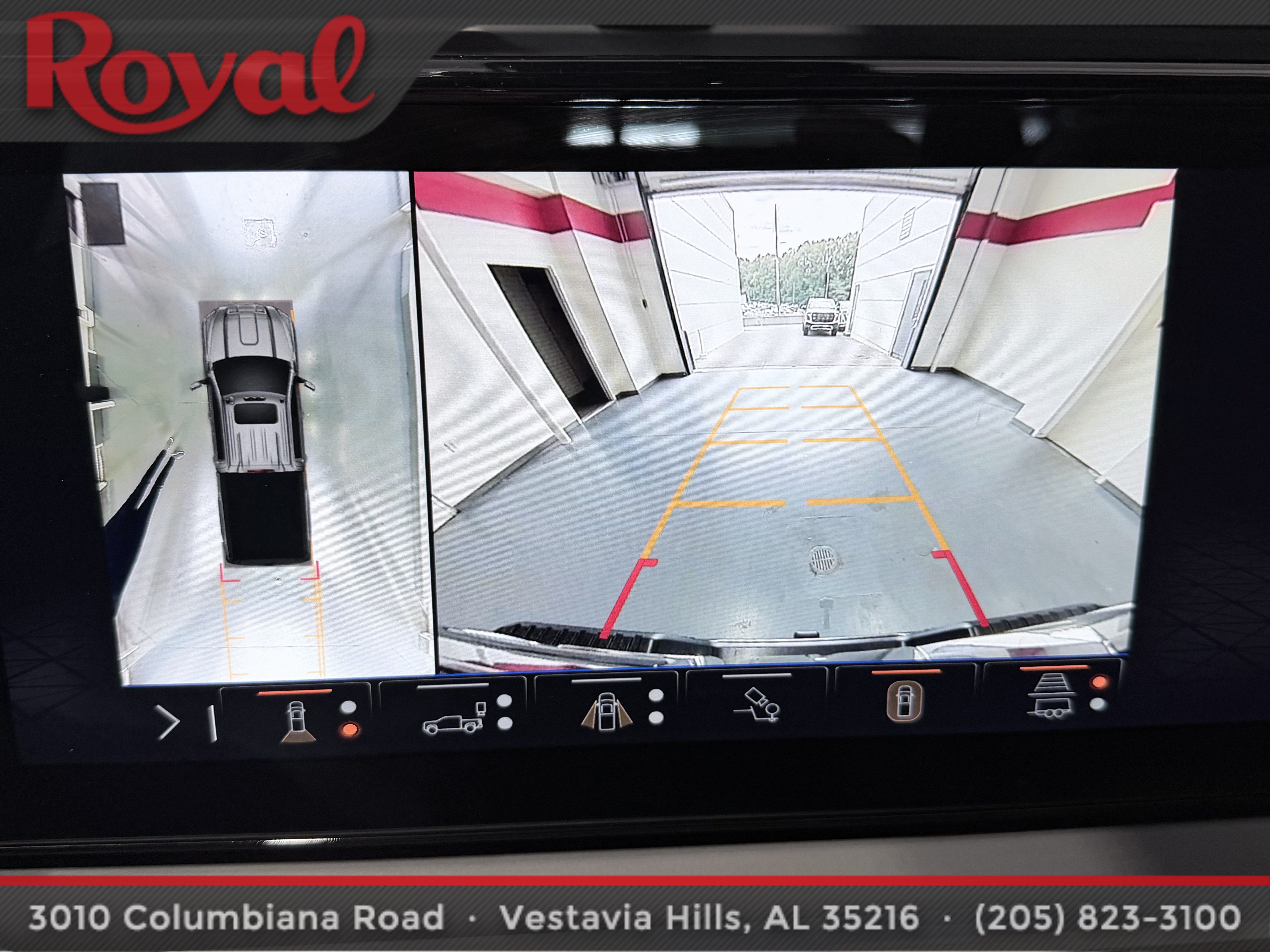 Used 2025 GMC Sierra 2500 Denali Ultimate w/ Max Trailering Package AWD/4WD image 28