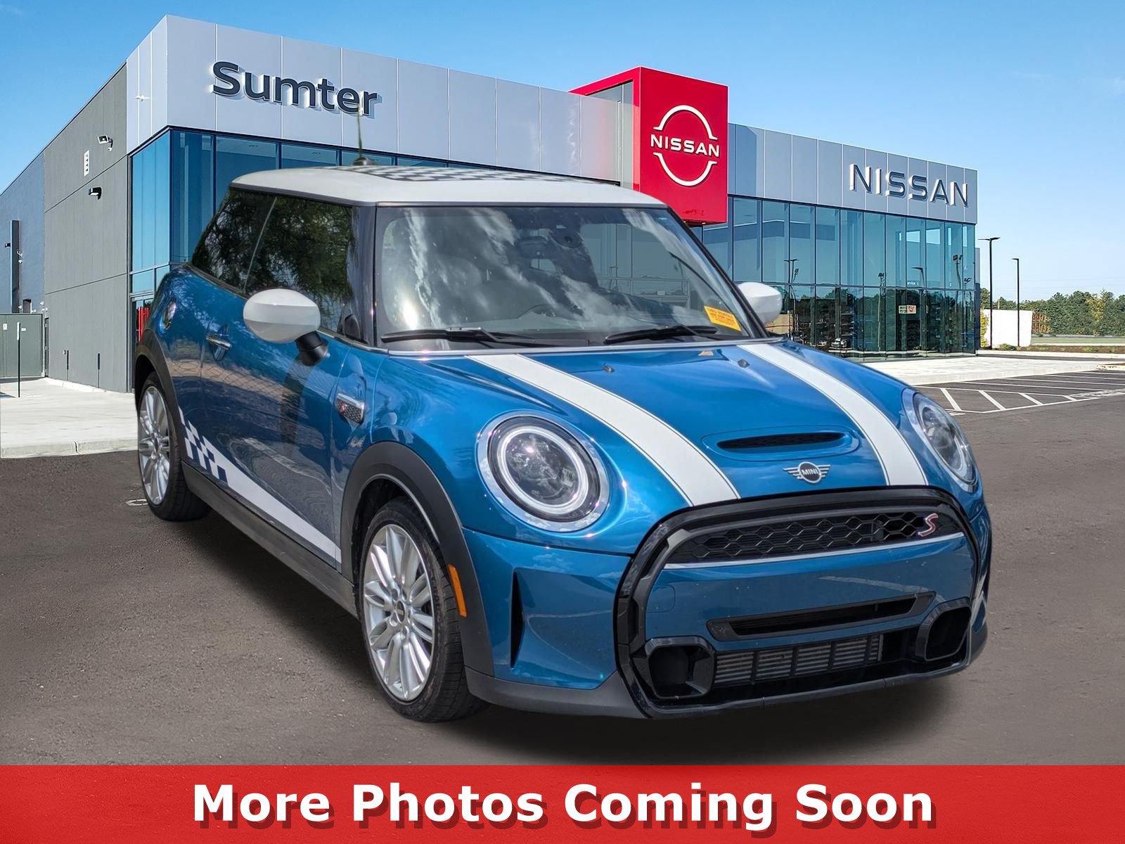 Used 2023 MINI Cooper S FWD image 1