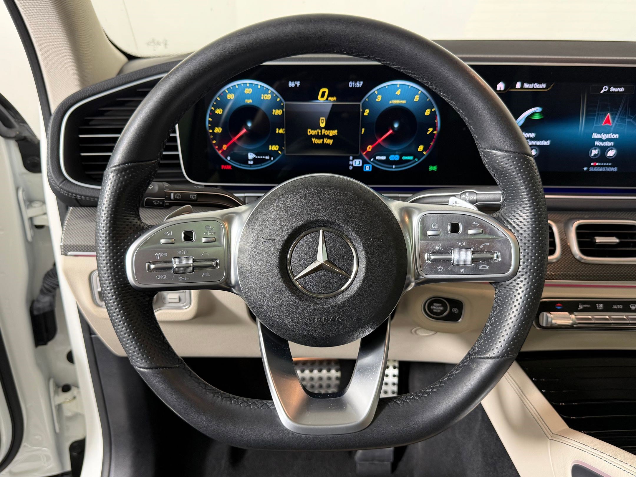 Used 2022 Mercedes-Benz GLS 450 4MATIC image 17