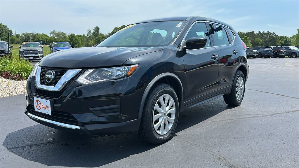 Used 2018 Nissan Rogue S AWD/4WD image 3