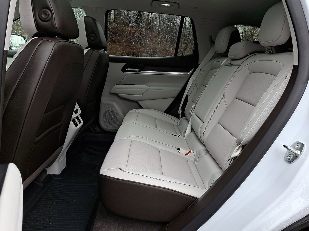 Used 2026 GMC Terrain Denali w/ LPO, Floor Liner Package image 10