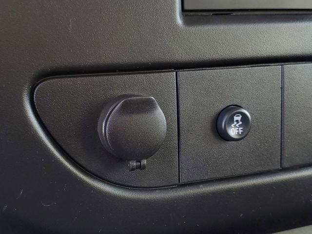 Used 2014 Chevrolet Express 1500 AWD image 16