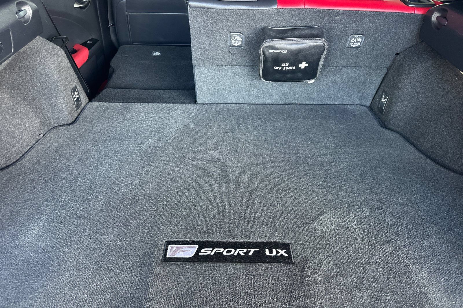 Used 2020 Lexus UX 250h F Sport w/ F Sport Premium Package AWD/4WD image 12