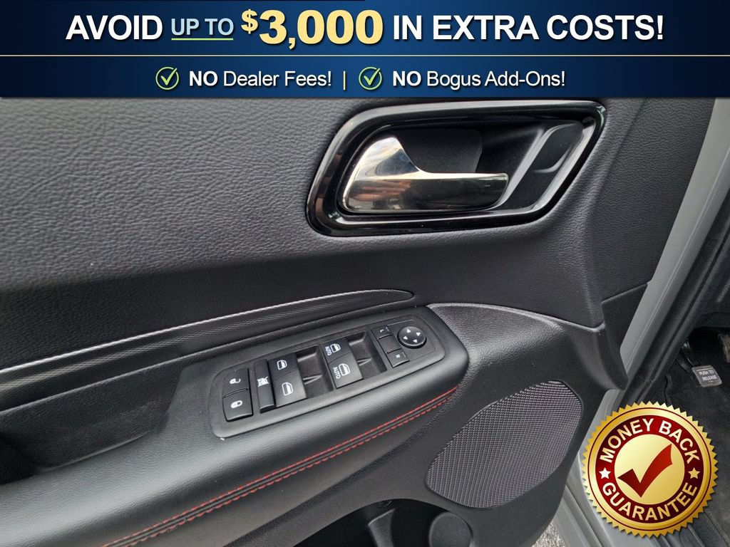 Used 2025 Dodge Durango GT AWD/4WD image 16