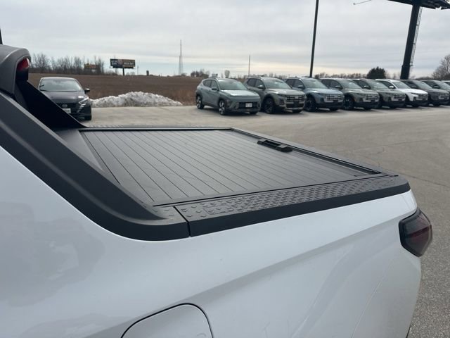 Used 2023 Hyundai Santa Cruz SEL Premium image 12