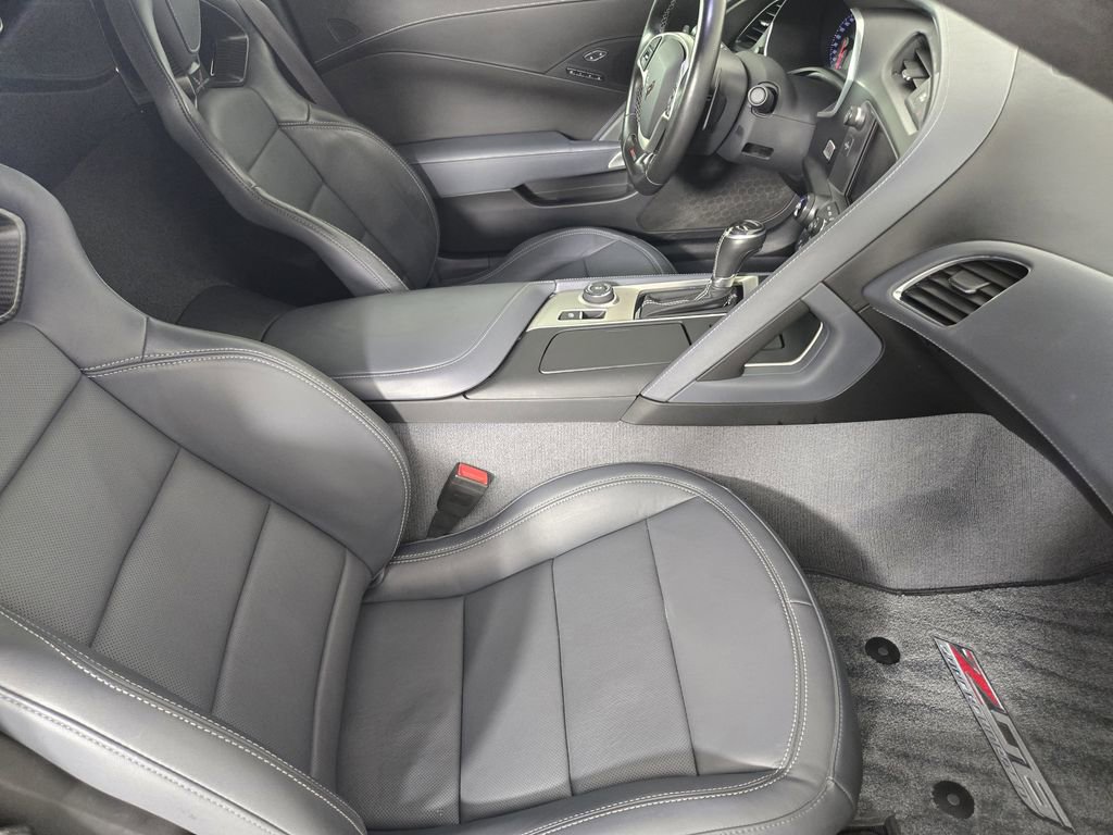 Used 2016 Chevrolet Corvette Z06 w/ 3LZ Preferred Equipment Group RWD image 15