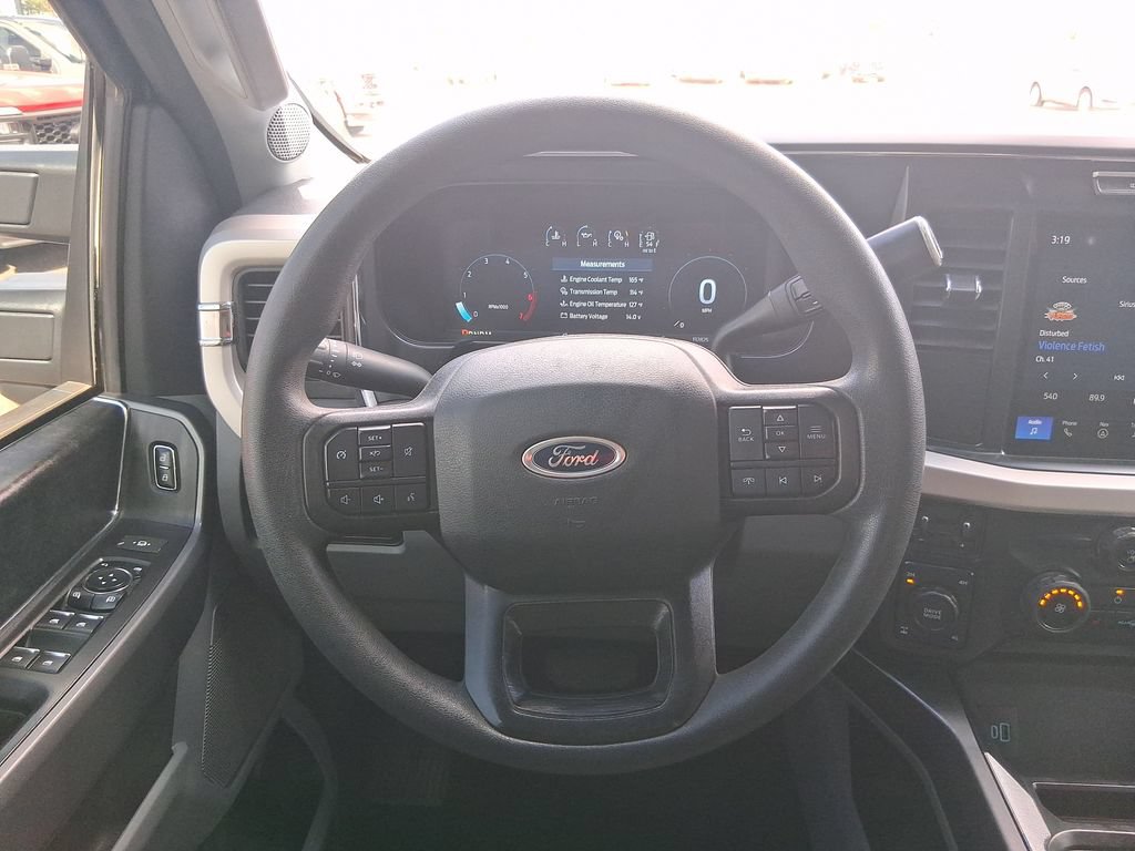 Used 2023 Ford F250 XLT w/ XLT Premium Package AWD/4WD image 14