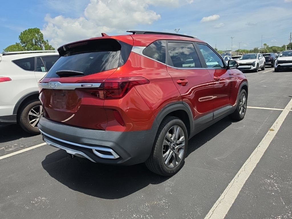 Used 2023 Kia Seltos S FWD image 14