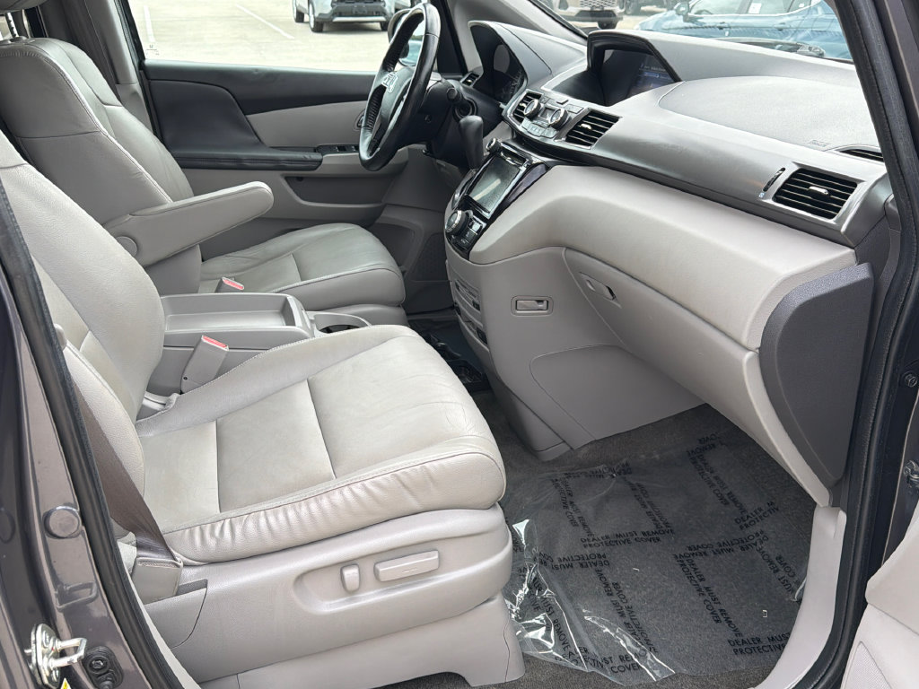 Used 2016 Honda Odyssey EX-L image 7