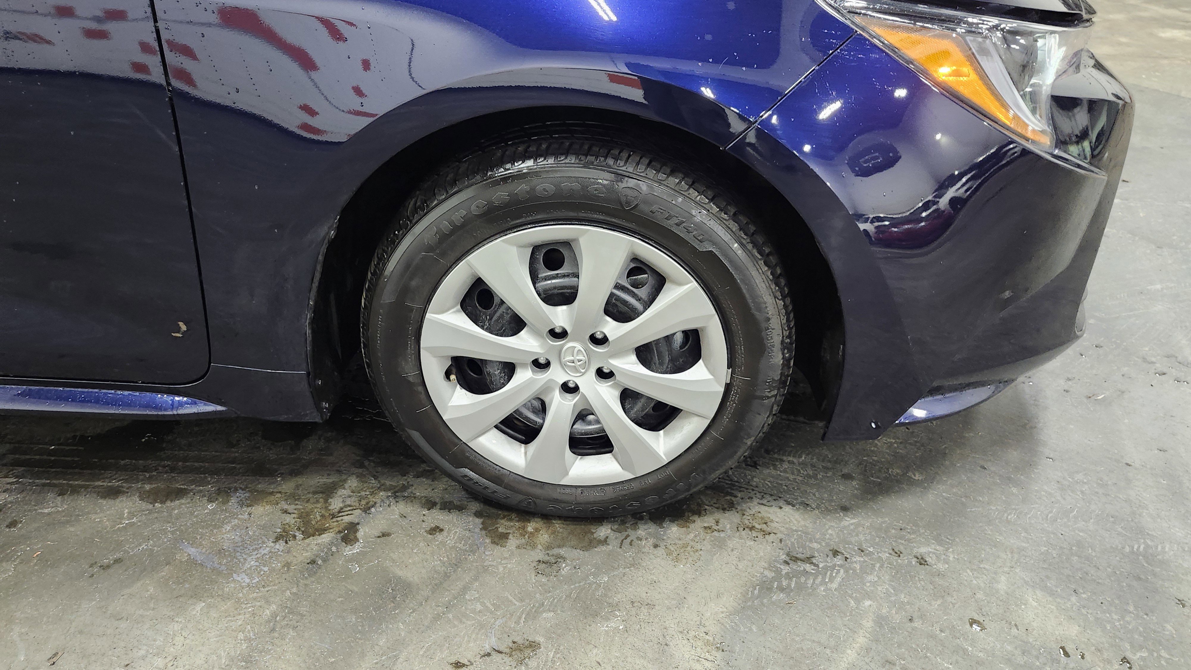 Used 2025 Toyota Corolla LE image 8