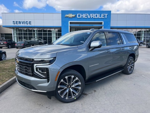 New 2026 Chevrolet Suburban High Country video 2