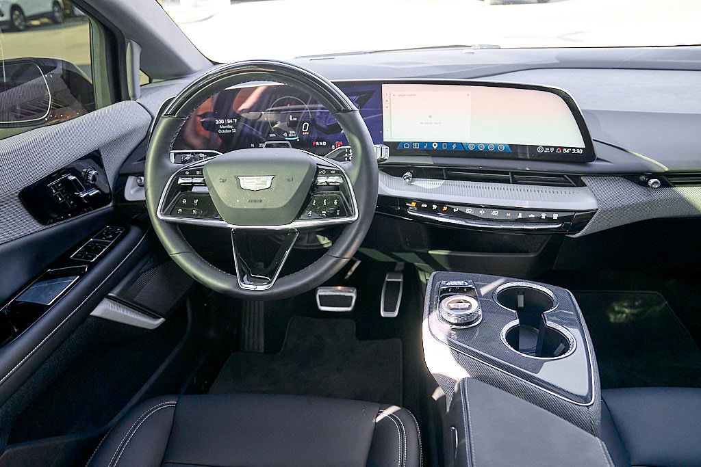 Used 2026 Cadillac Optiq Sport 1 AWD/4WD image 41