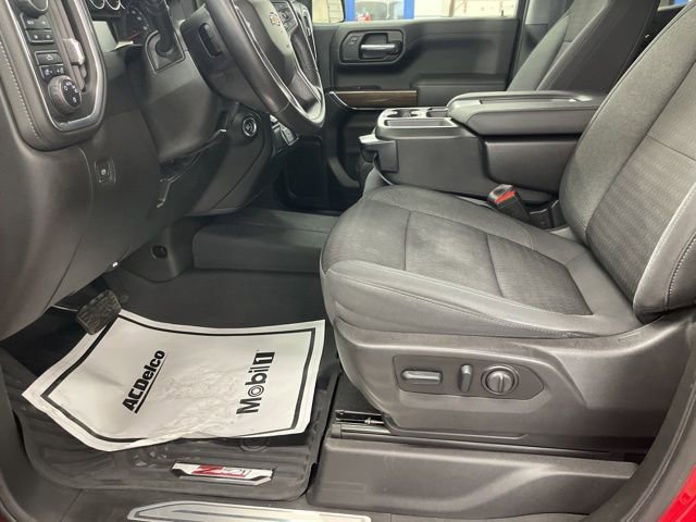 Used 2022 Chevrolet Silverado 1500 LT w/ Z71 Off-Road Package image 12