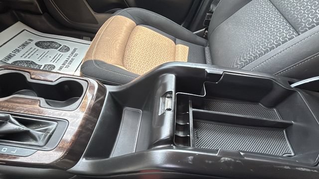 Used 2019 GMC Canyon SLE w/ Trailering Package AWD/4WD image 15