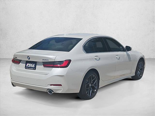 Used 2026 BMW 330i xDrive Sedan w/ Premium Package AWD/4WD image 5