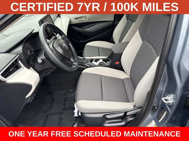 Used 2025 Toyota Corolla LE w/ LE Premium Package FWD image 14
