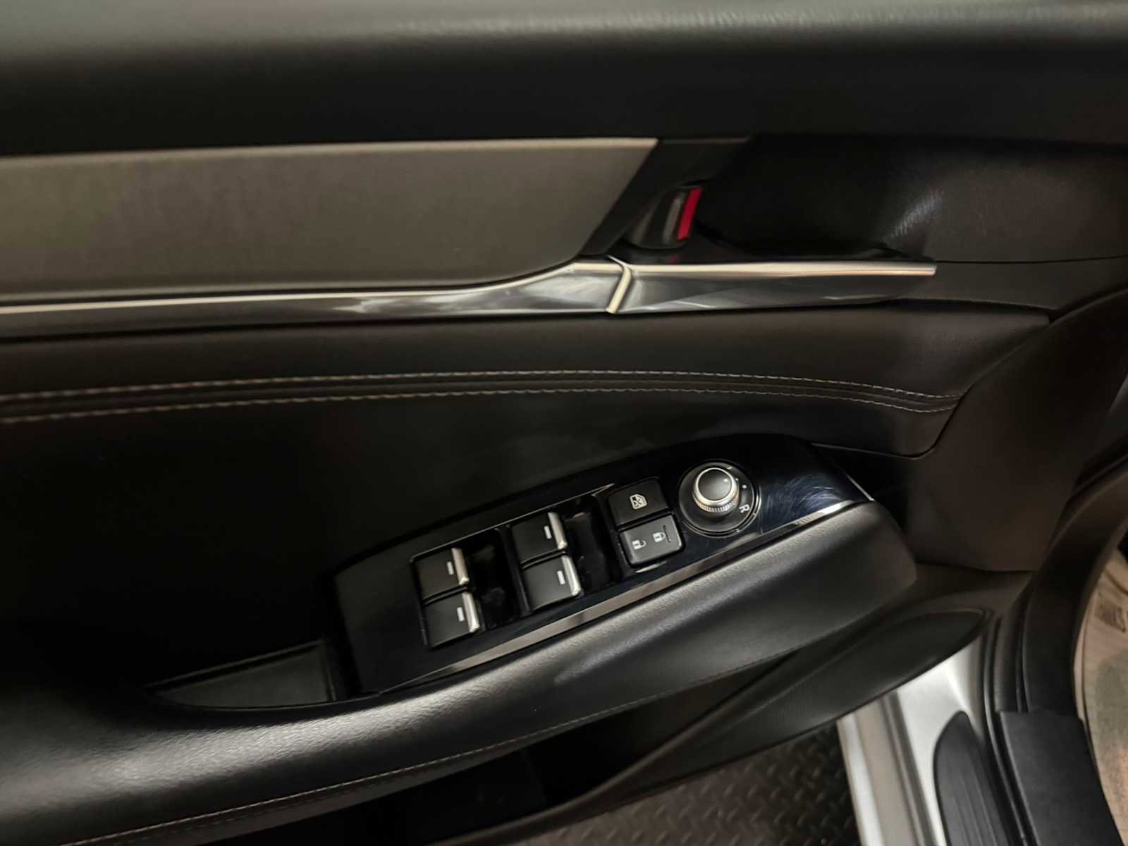 Used 2019 MAZDA MAZDA6 Touring image 21