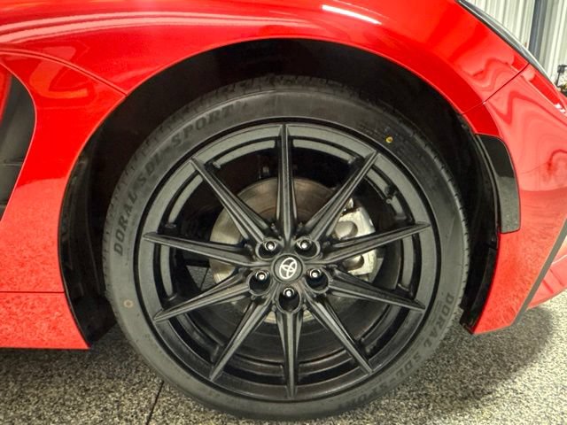 Used 2023 Toyota GR86 Premium RWD image 24