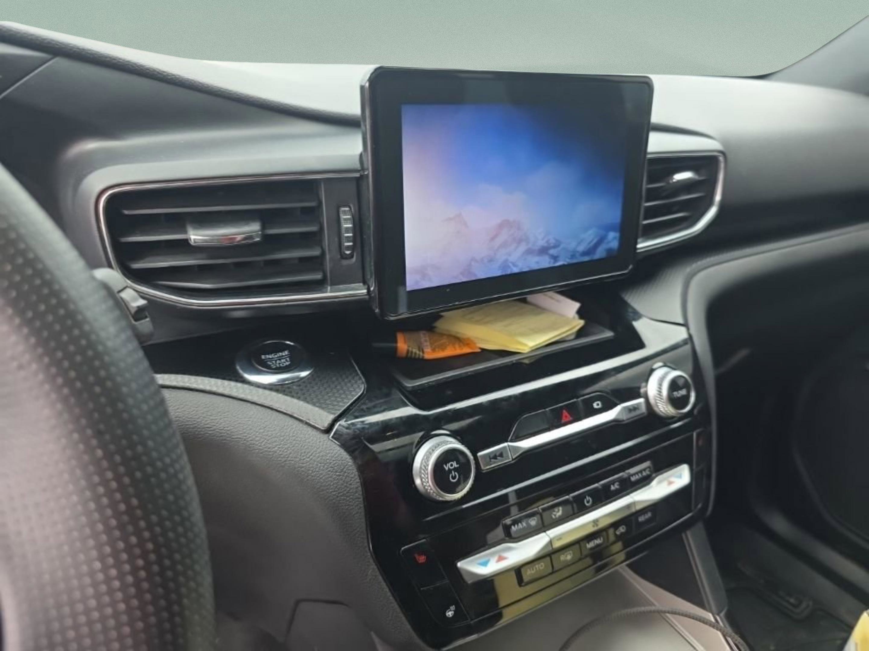 Used 2022 Ford Explorer ST-Line w/ Class IV Trailer Tow Package image 27