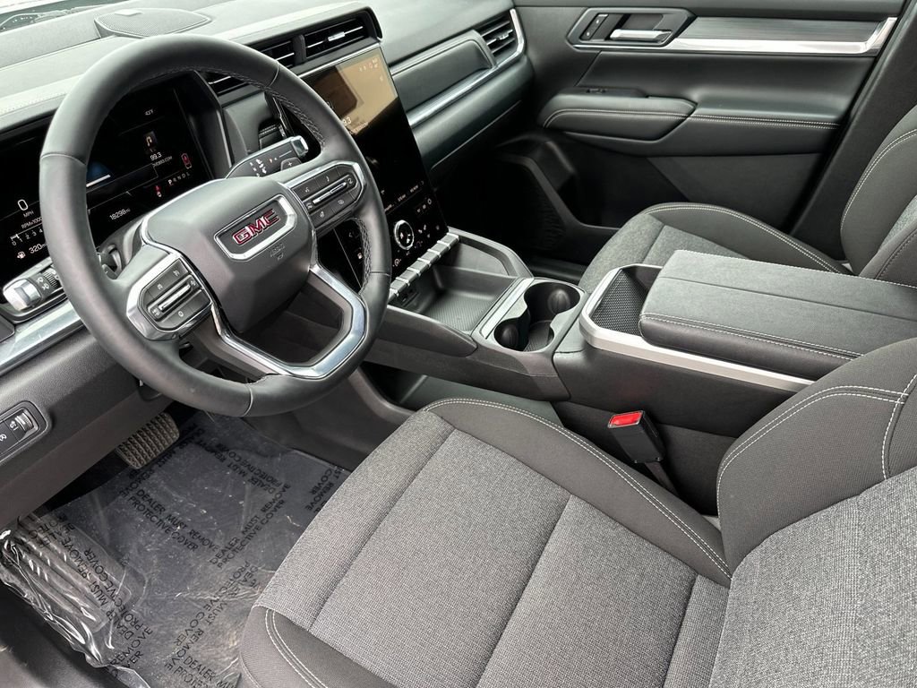 Used 2025 GMC Terrain Elevation image 9