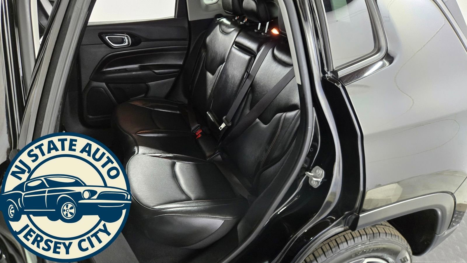 Used 2022 Jeep Compass Trailhawk w/ Trailhawk Elite Group image 26