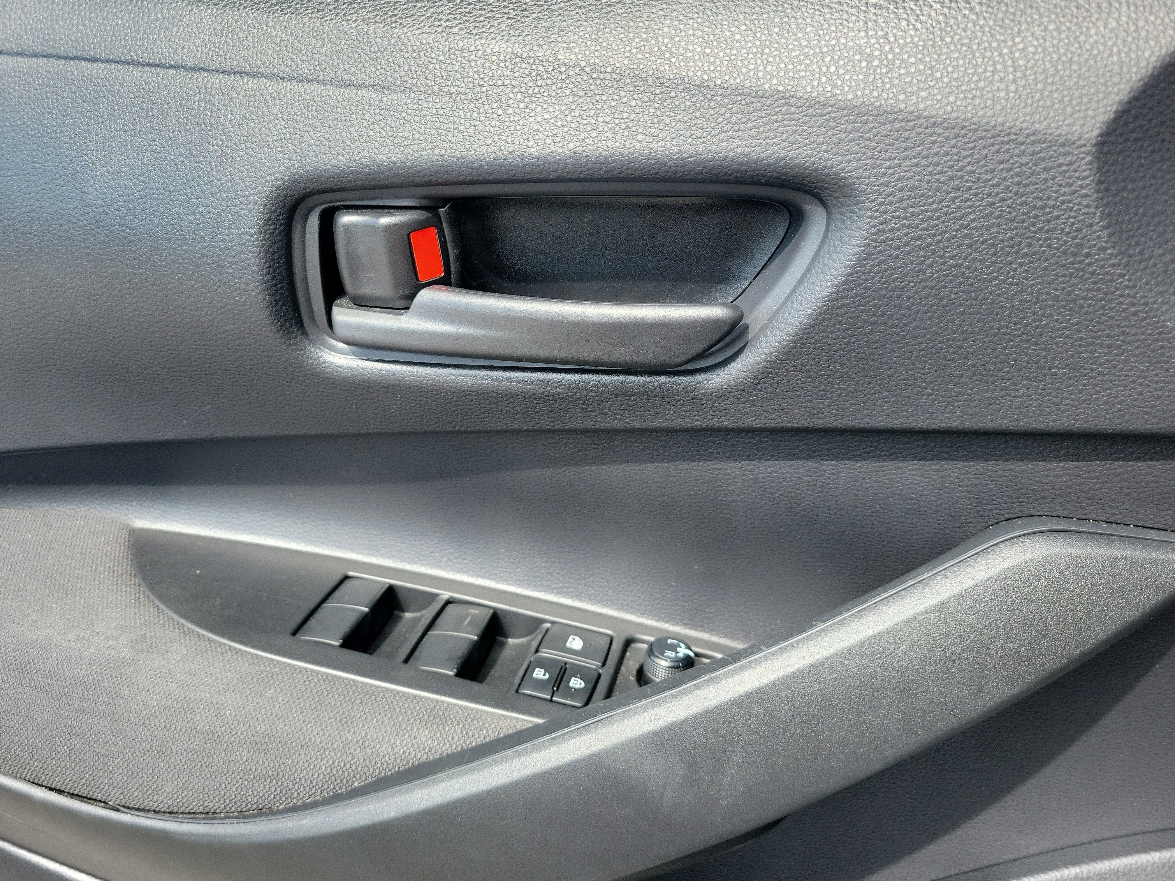 Certified 2023 Toyota Corolla LE image 24