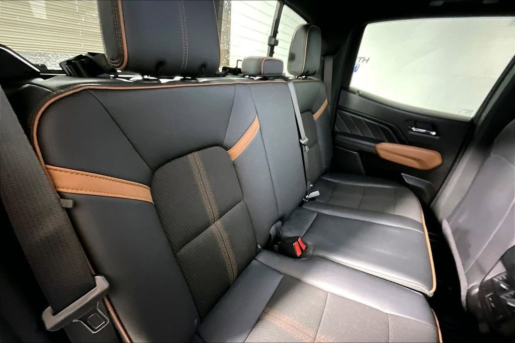 Used 2024 GMC Canyon AT4 w/ Canyon Safety Plus Package AWD/4WD image 22