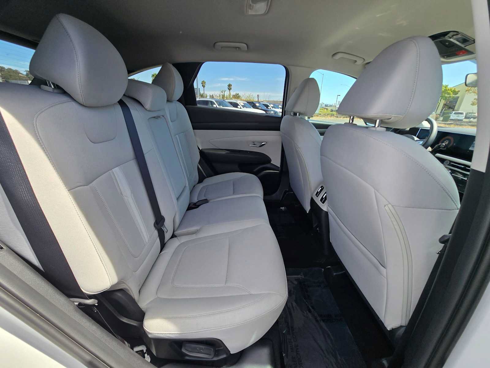 Used 2026 Hyundai Tucson SEL Plus AWD/4WD image 12