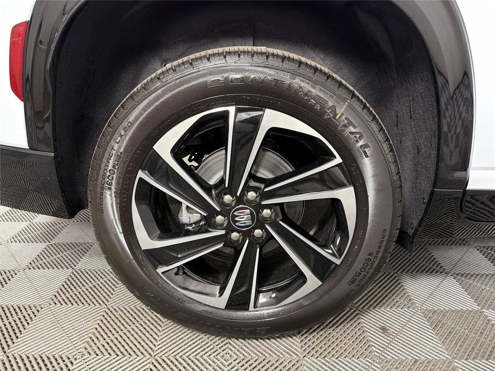New 2026 Buick Enclave Sport Touring w/ Power Package FWD image 16