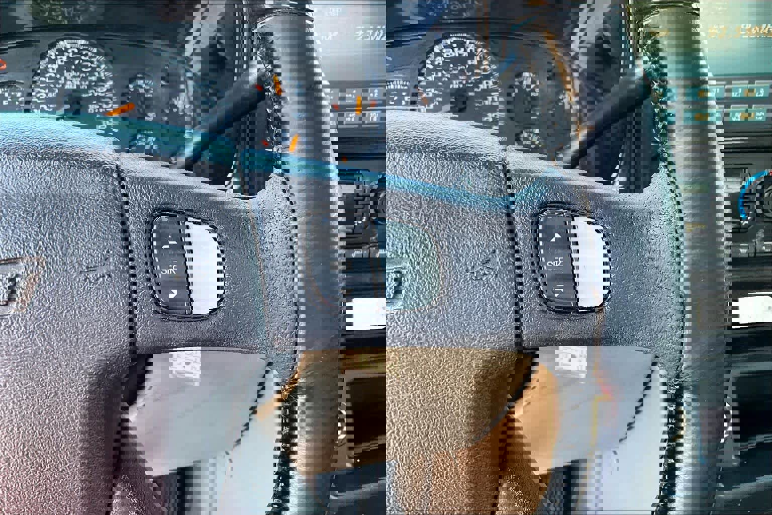 Used 2005 Chevrolet Avalanche Z66 w/ Sun And Sound Package image 21