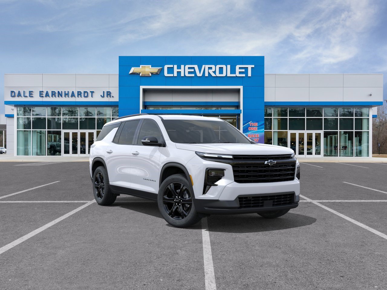 New 2027 Chevrolet Traverse LT w/ Midnight/Sport Edition FWD image 2