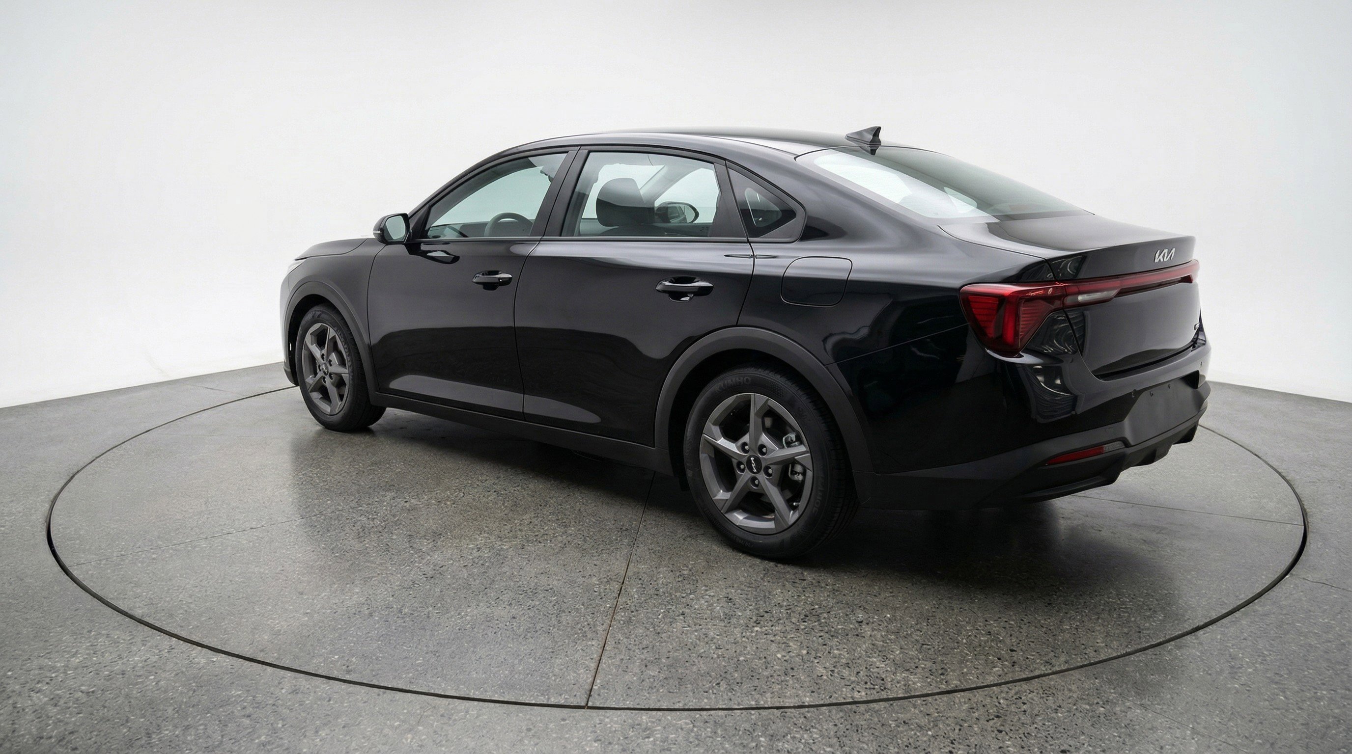 Used 2025 Kia K4 LXS image 6