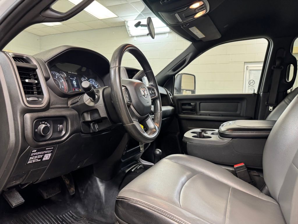 Used 2023 RAM 5500 Tradesman w/ Max Tow Package image 13