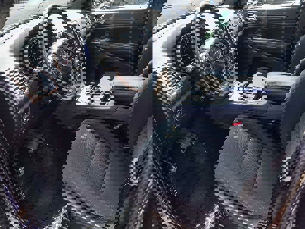 Used 2015 Jeep Grand Cherokee Laredo w/ Quick Order Package 23E image 16