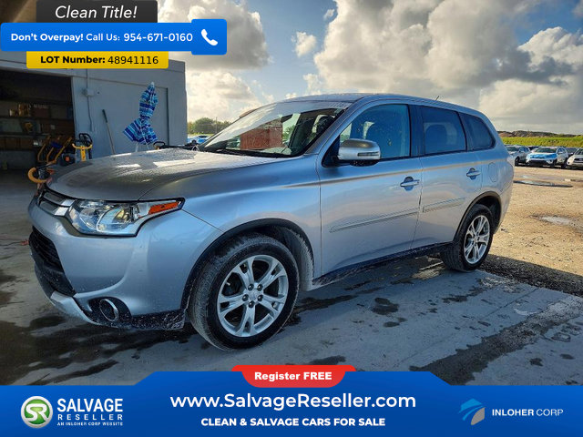 Used 2015 Mitsubishi Outlander SE AWD/4WD image 1