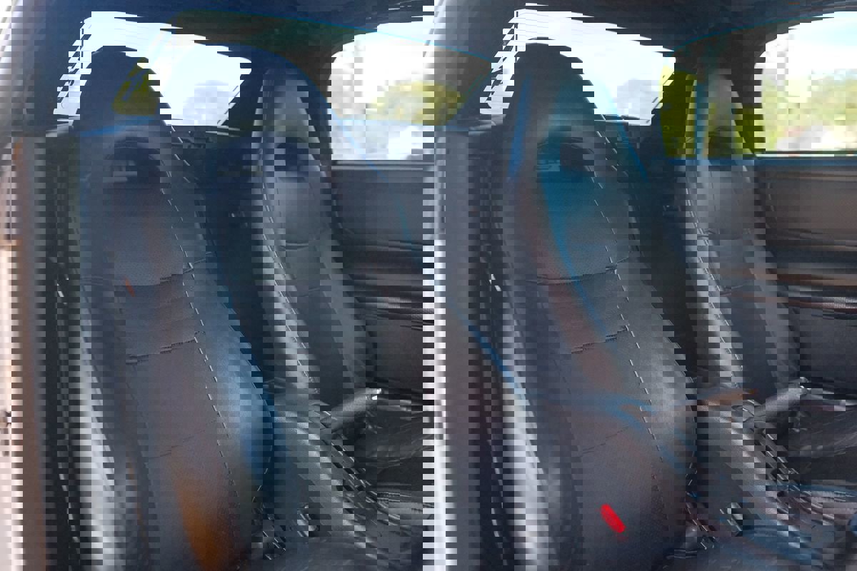 Used 2005 Toyota MR2 image 24