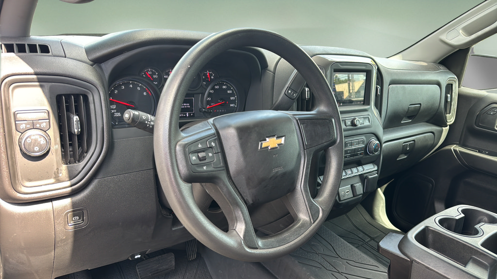 Used 2024 Chevrolet Silverado 1500 Custom RWD image 16